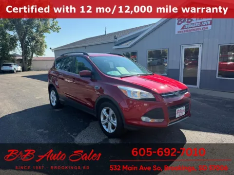Red 2014 Ford Escape SE for sale in Brookings, SD