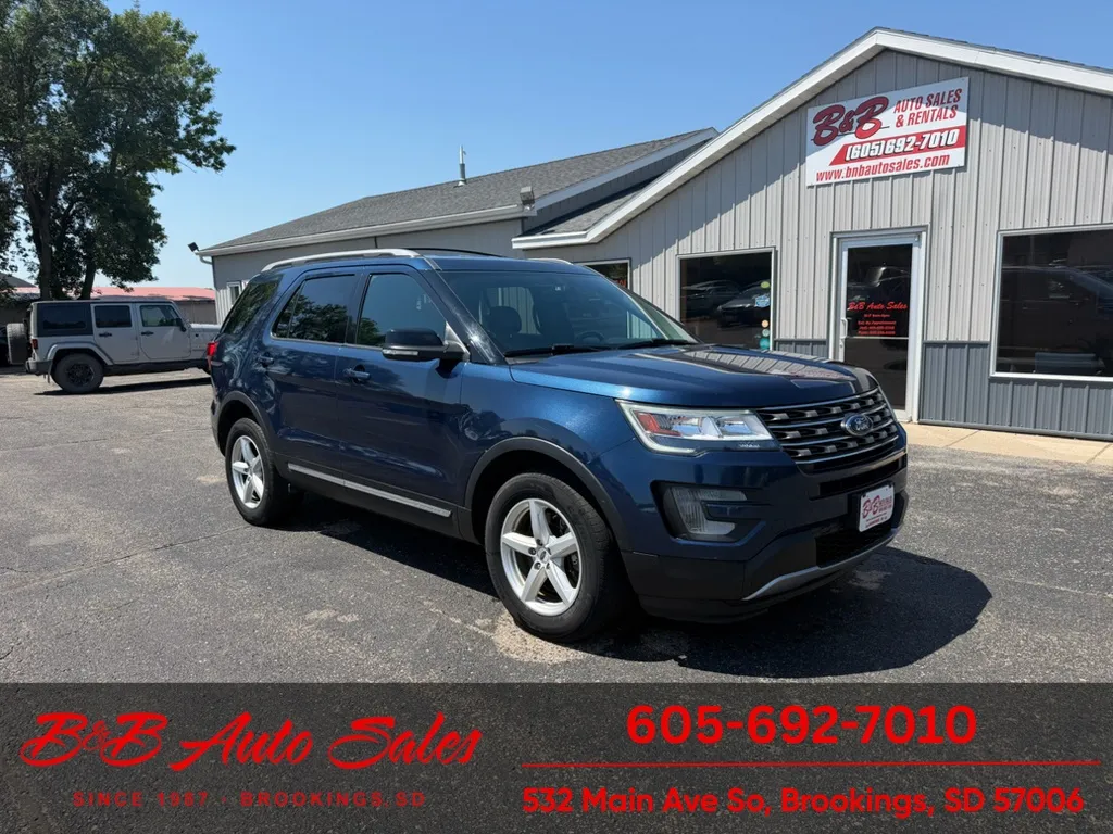 Blue 2017 Ford Explorer XLT for sale in Brookings, SD