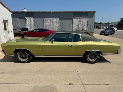 More photos of 1971 Chevrolet Monte Carlo at B & B Auto Sales, SD