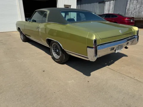 More photos of 1971 Chevrolet Monte Carlo at B & B Auto Sales, SD