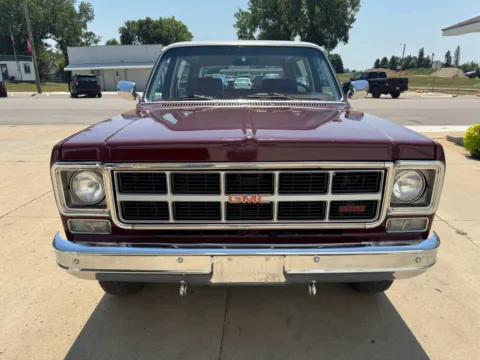 Photos of 1979 GMC Jimmy for sale in Brookings, SD at B & B Auto Sales