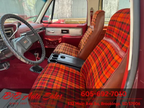 Photos of 1979 GMC Jimmy for sale in Brookings, SD at B & B Auto Sales