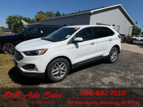 White 2023 Ford Edge SEL for sale in Brookings, SD