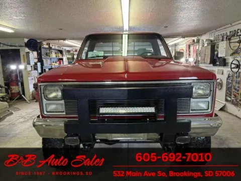 Another view of 1985 GMC K1500 4x4 for sale in Brookings, SD at B & B Auto Sales