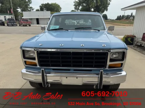 Photos of 1981 Ford Bronco Custom for sale in Brookings, SD at B & B Auto Sales