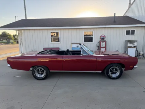 Photos of 1969 Plymouth Roadrunner for sale in Brookings, SD at B & B Auto Sales