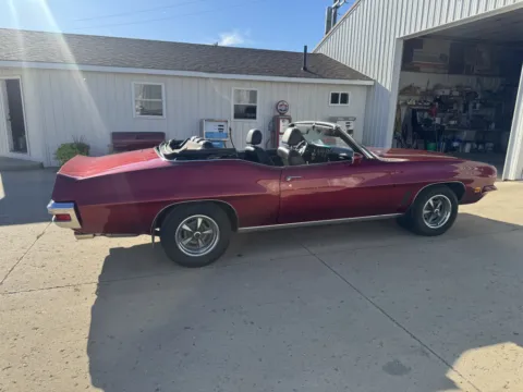 Photos of 1972 Pontiac Lemans for sale in Brookings, SD at B & B Auto Sales
