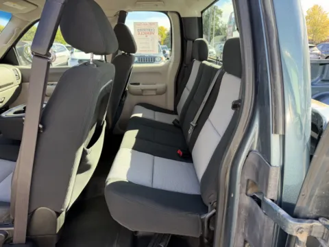 More photos of 2009 Chevrolet Silverado Work Truck at B & B Auto Sales, SD