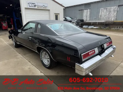 More photos of 1977 Chevrolet Chevelle Malibu at B & B Auto Sales, SD