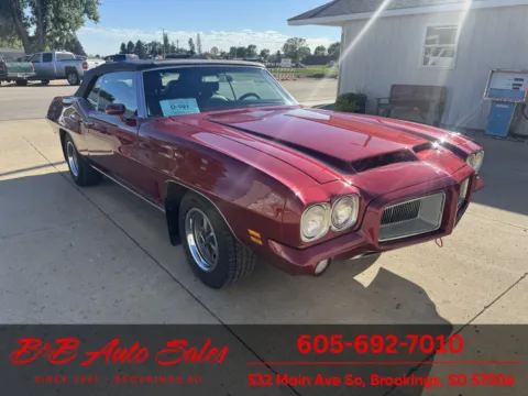 More photos of 1972 Pontiac Lemans at B & B Auto Sales, SD
