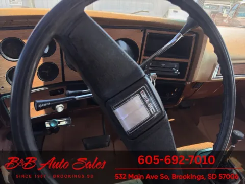 More photos of 1980 GMC Jimmy at B & B Auto Sales, SD