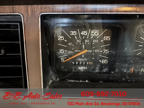 More photos of 1982 Ford F-150 at B & B Auto Sales, SD
