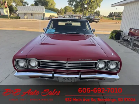 More photos of 1969 Plymouth Roadrunner at B & B Auto Sales, SD