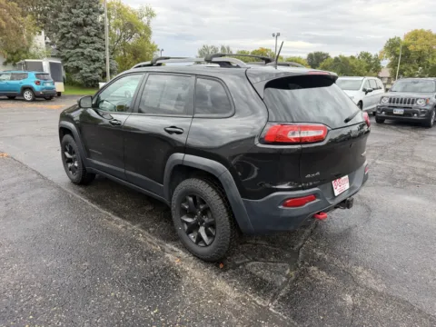 More photos of 2016 Jeep Cherokee Trailhawk at B & B Auto Sales, SD