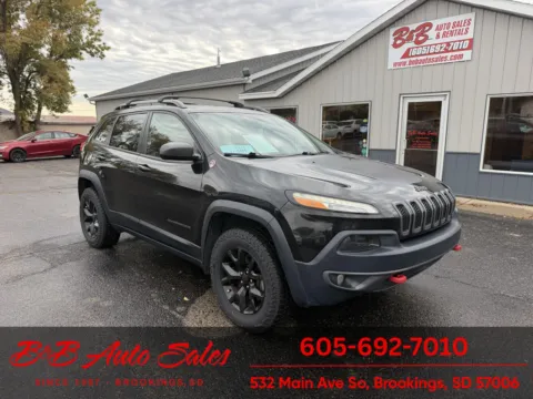 Black 2016 Jeep Cherokee Trailhawk for sale in Brookings, SD