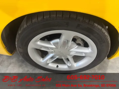 Photos of 2003 Chevrolet SSR LS for sale in Brookings, SD at B & B Auto Sales
