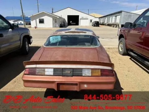 More photos of 1980 Chevrolet Camaro Z28 at B & B Auto Sales, SD