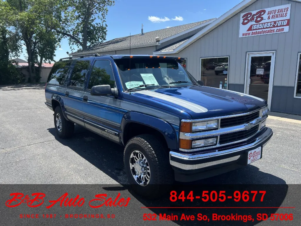 1995 Chevrolet Suburban 2500 for sale in Brookings, SD