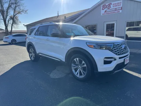 White 2020 Ford Explorer Platinum for sale in Brookings, SD