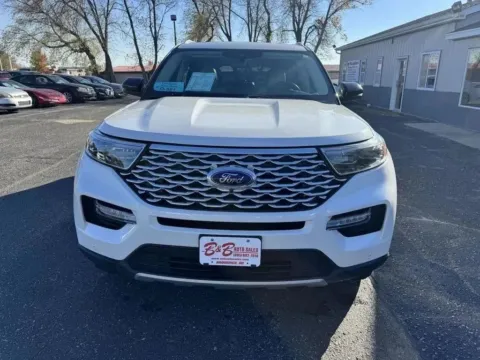 Another view of 2020 Ford Explorer Platinum for sale in Brookings, SD at B & B Auto Sales