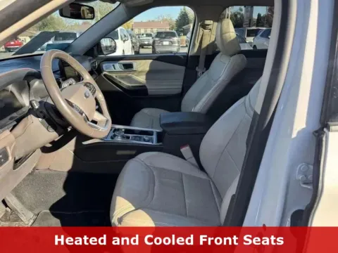 Photos of 2020 Ford Explorer Platinum for sale in Brookings, SD at B & B Auto Sales