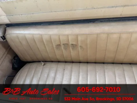 More photos of 1985 Ford F-150 XLT at B & B Auto Sales, SD