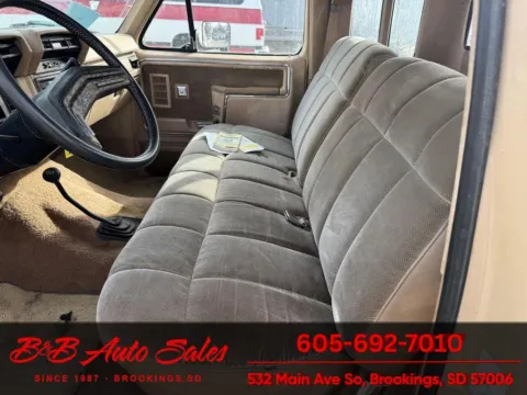 Photos of 1985 Ford F-150 XLT for sale in Brookings, SD at B & B Auto Sales