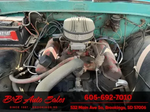 More photos of 1961 Ford F-100 at B & B Auto Sales, SD