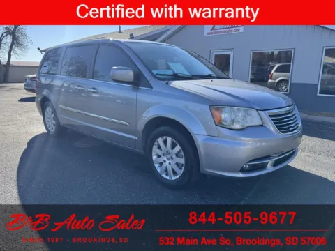 Silver 2015 Chrysler Town & Country Touring for sale in Brookings, SD