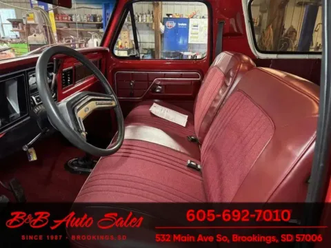 Another view of 1979 Ford Bronco for sale in Brookings, SD at B & B Auto Sales