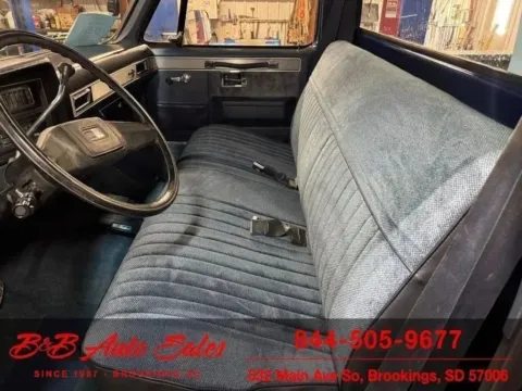 Photos of 1987 Chevrolet V10 for sale in Brookings, SD at B & B Auto Sales