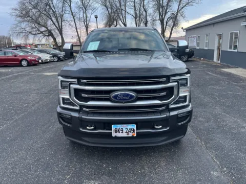 Another view of 2020 Ford Super Duty F-350 SRW Platinum for sale in Brookings, SD at B & B Auto Sales