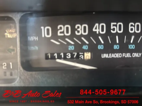 More photos of 1995 Buick LeSabre Custom at B & B Auto Sales, SD