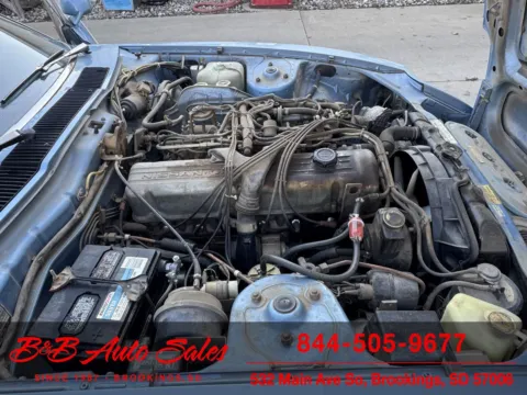 Sharanda Deagonさん専用 Fender Emblem Gold 280ZX 79-83 | Z Car Depot Inc