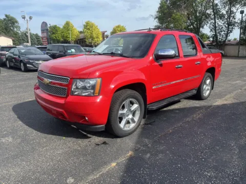 More photos of 2012 Chevrolet Avalanche LTZ at B & B Auto Sales, SD