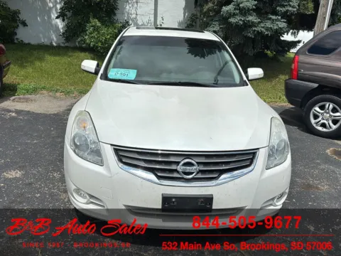Photos of 2010 Nissan Altima 2.5 SL for sale in Brookings, SD at B & B Auto Sales