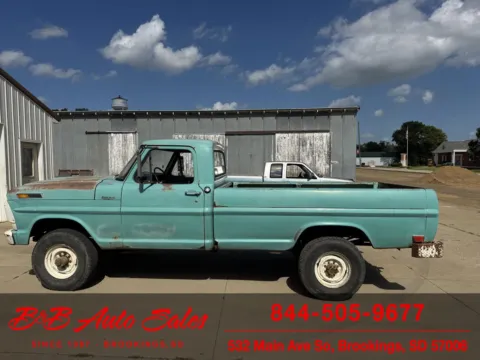 More photos of 1968 Ford F250 at B & B Auto Sales, SD
