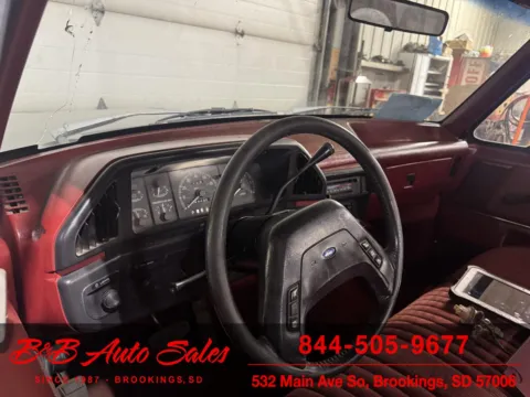 Photos of 1991 Ford F-150 for sale in Brookings, SD at B & B Auto Sales