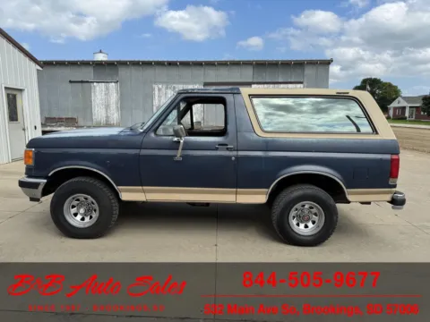 More photos of 1987 Ford Bronco at B & B Auto Sales, SD
