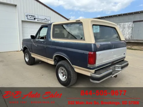 More photos of 1987 Ford Bronco at B & B Auto Sales, SD