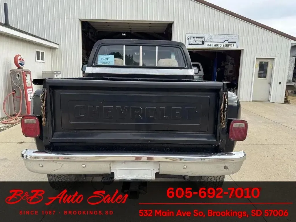 1987 GMC V15 Conventional - Photo 11