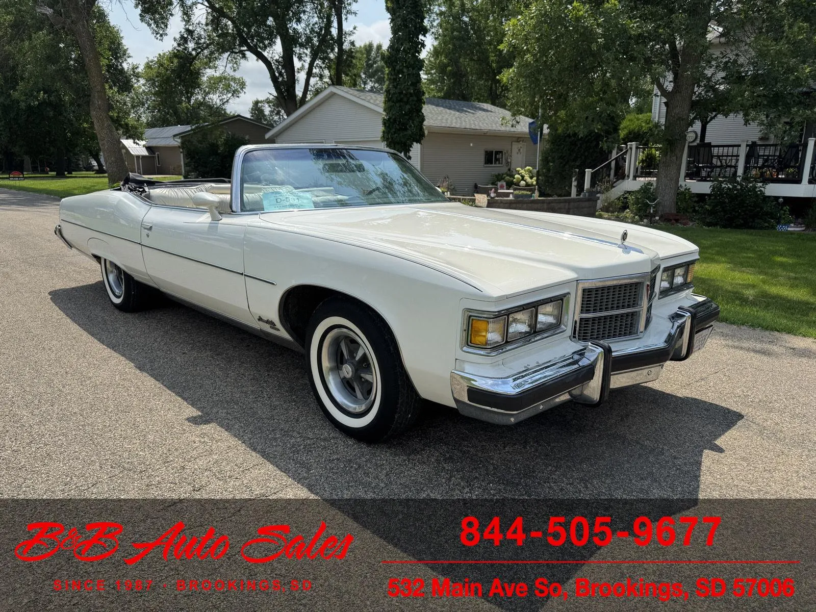 White 1975 Pontiac Grandville Brougham for sale in Brookings, SD