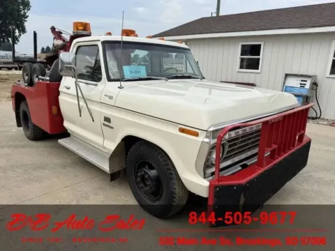 White 1973 Ford F350 for sale in Brookings, SD