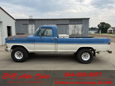 More photos of 1971 Ford F100 at B & B Auto Sales, SD