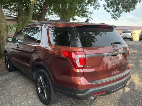Photos of 2018 Ford Explorer XLT for sale in Brookings, SD at B & B Auto Sales