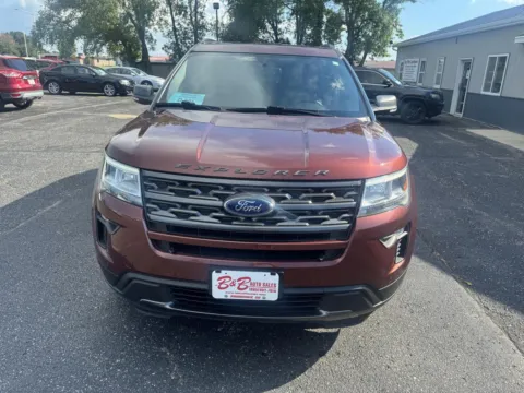 Photos of 2018 Ford Explorer XLT for sale in Brookings, SD at B & B Auto Sales