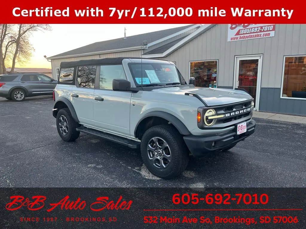 2022 Ford Bronco 4-Door Big Bend's photo