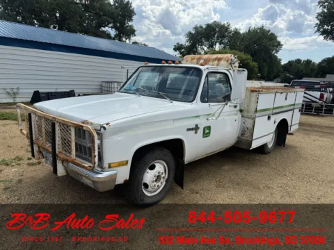 More photos of 1982 Chevrolet Pickup at B & B Auto Sales, SD