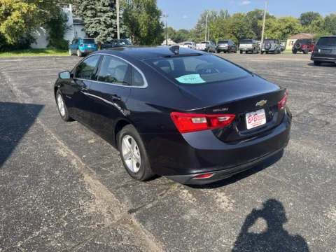 More photos of 2023 Chevrolet Malibu LT at B & B Auto Sales, SD