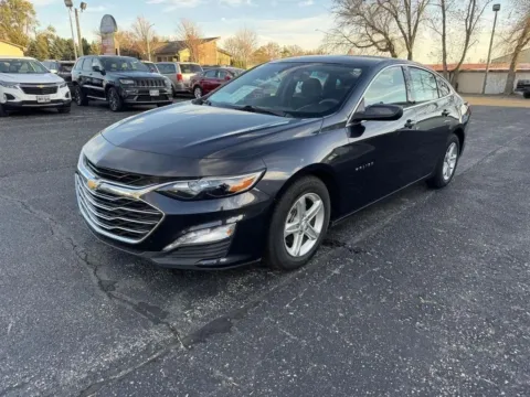 More photos of 2023 Chevrolet Malibu LT at B & B Auto Sales, SD